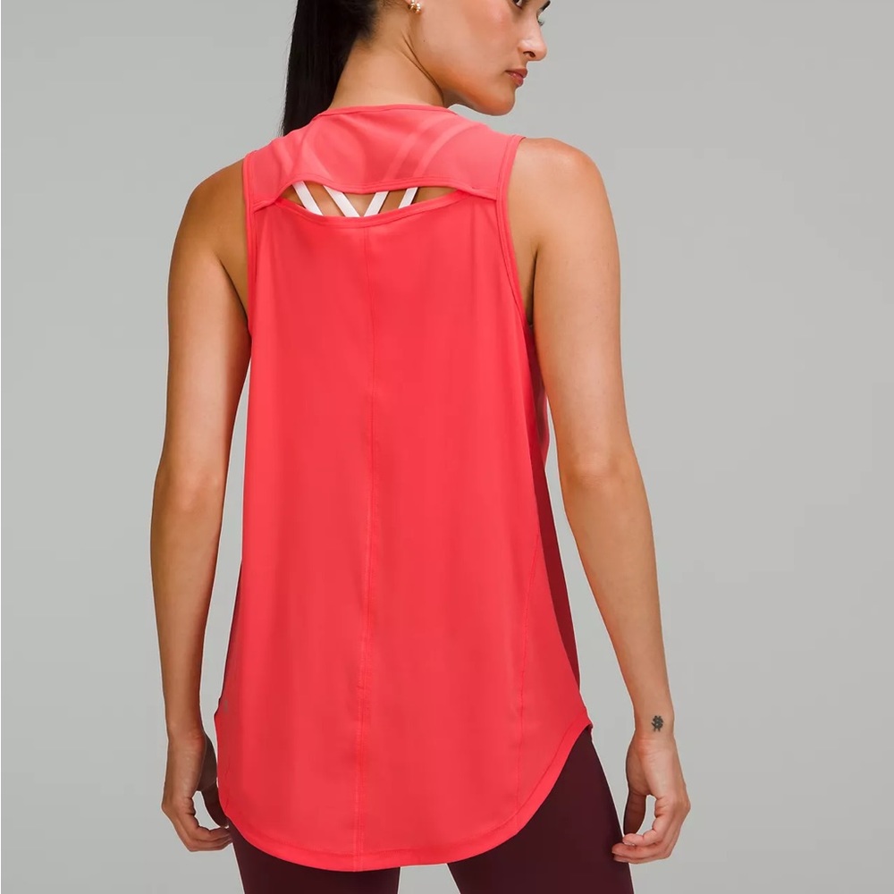 Lululemon Sculpt tank-red w back cutout
